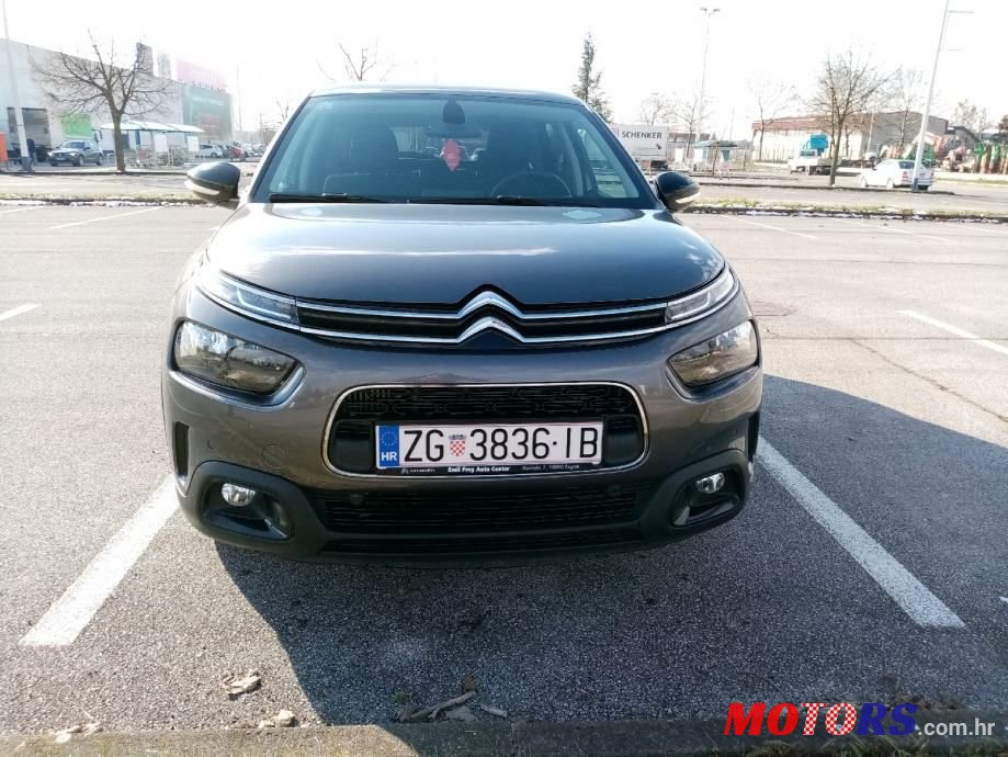 2019' Citroen C4 Cactus photo #1