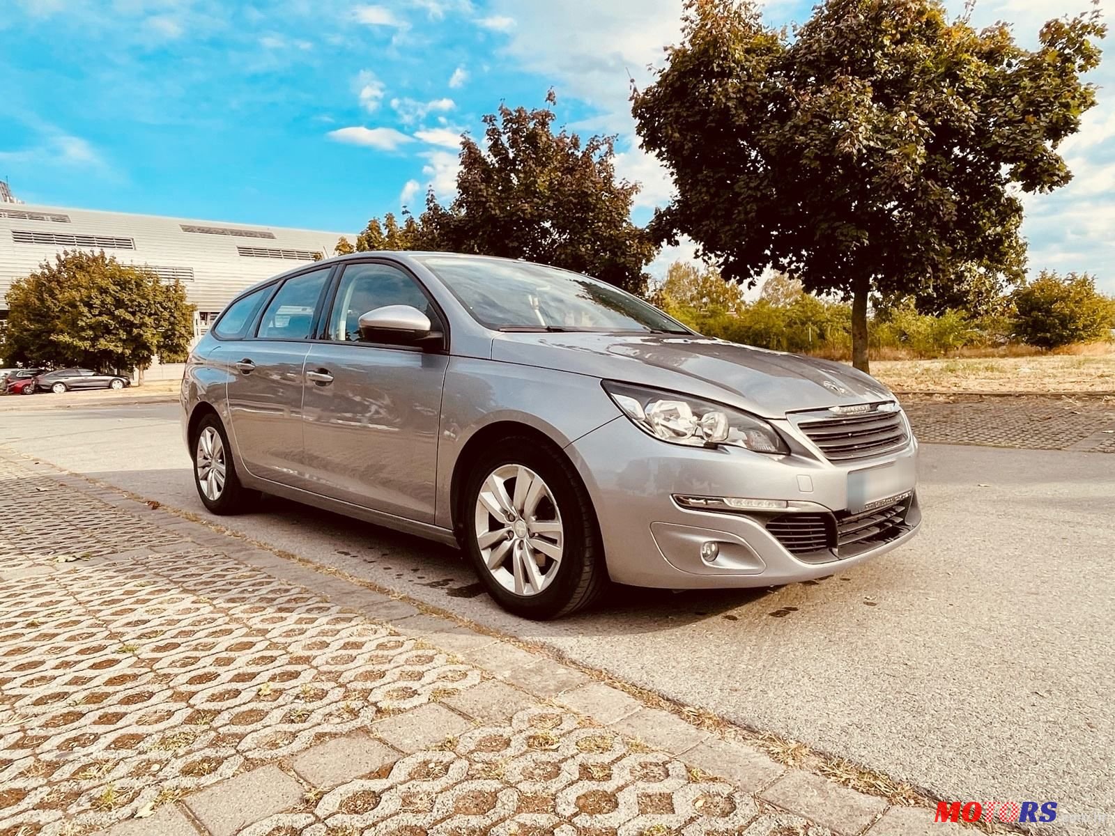 2014' Peugeot 308 Sw photo #2