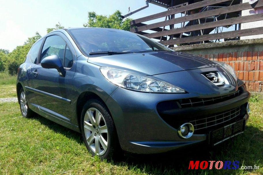2006' Peugeot 207 Gt 1,6 Hdi photo #2