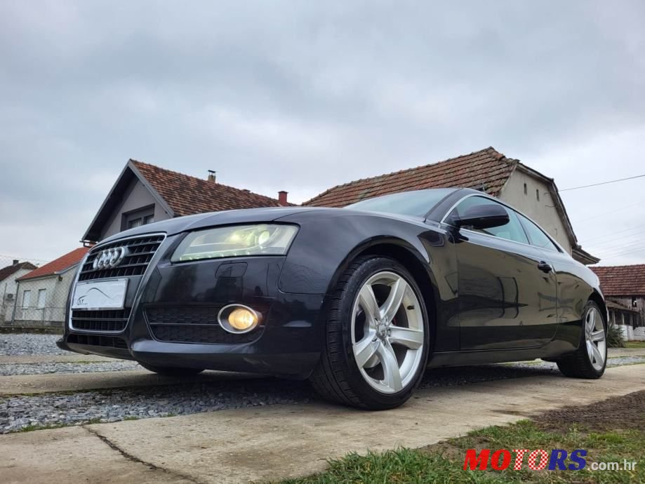 2011' Audi A5 2,0 Tdi photo #4