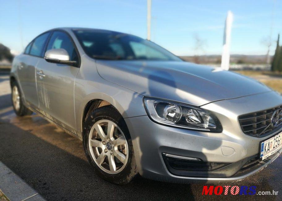 2013' Volvo S60 D2 103G. photo #1