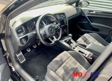 2013' Volkswagen Golf 7 2.0 Tsi photo #4