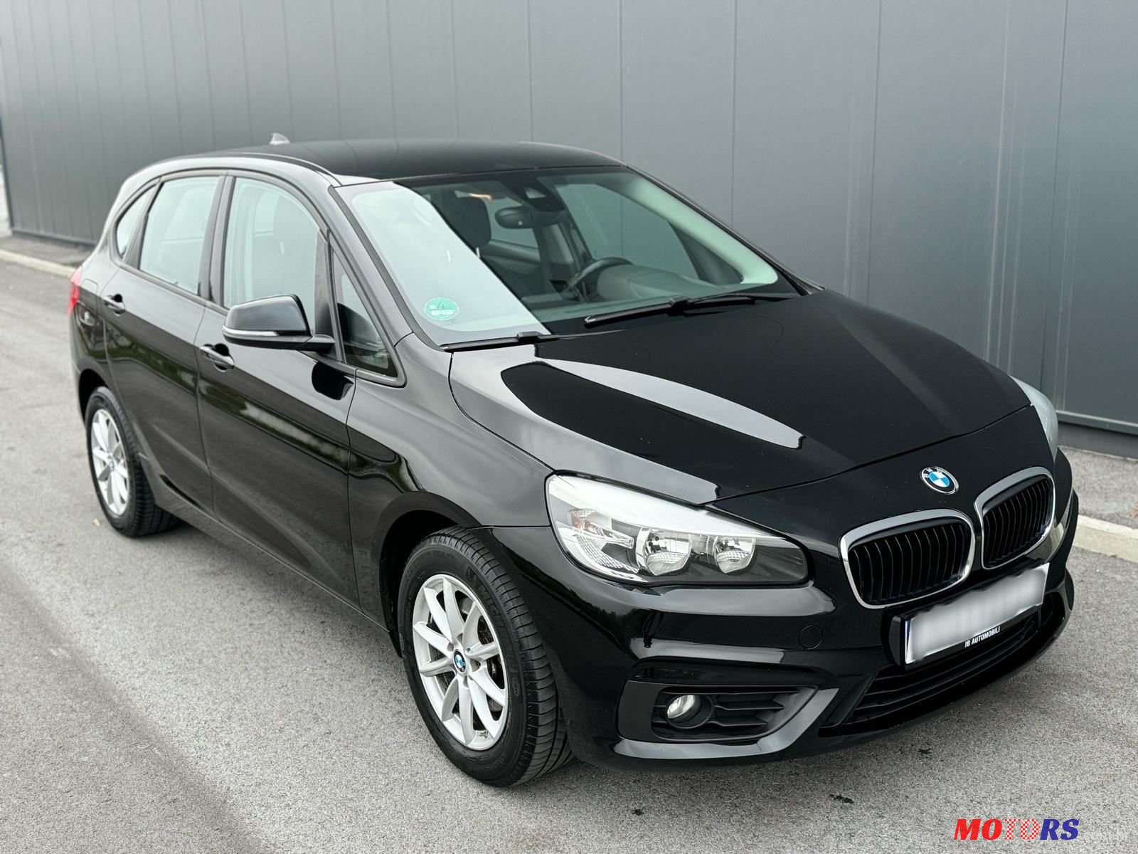2017' BMW Serija 2 218D photo #2