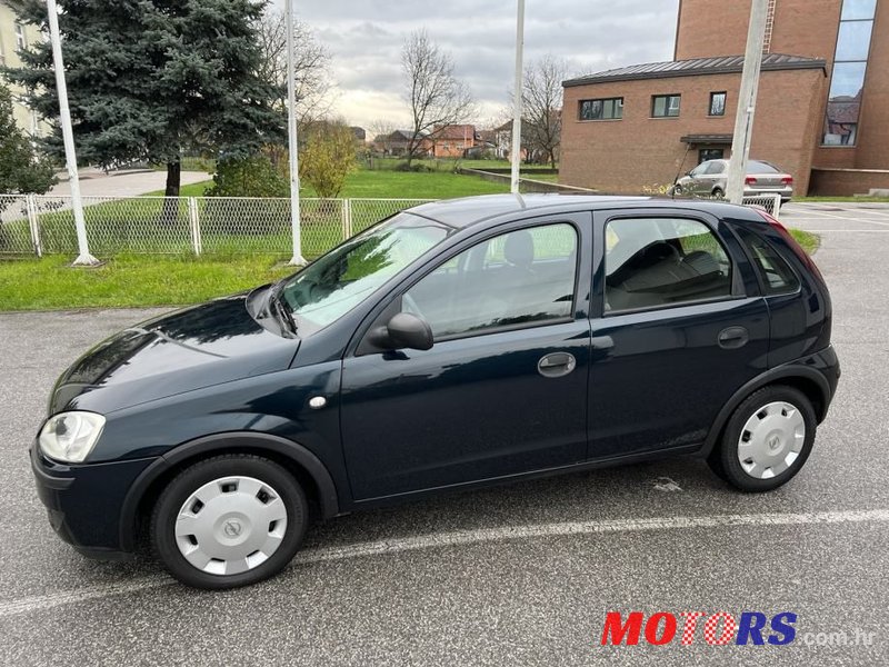 2004' Opel Corsa 1,2 16V photo #3