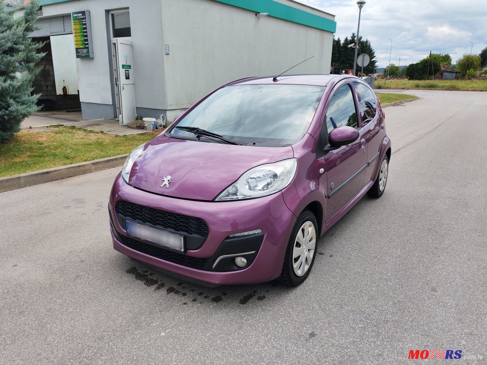 2012' Peugeot 107 1,0 photo #2