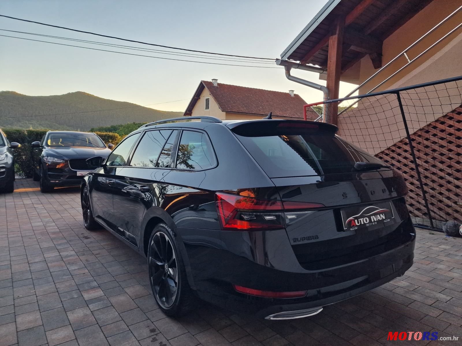 2020' Skoda Superb Combi photo #6