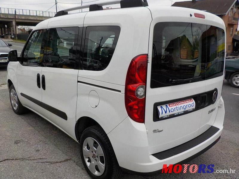 2015' Fiat Doblo photo #2