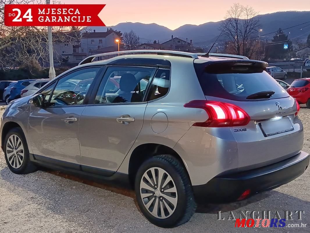 2017' Peugeot 2008 1,6 Bluehdi photo #6
