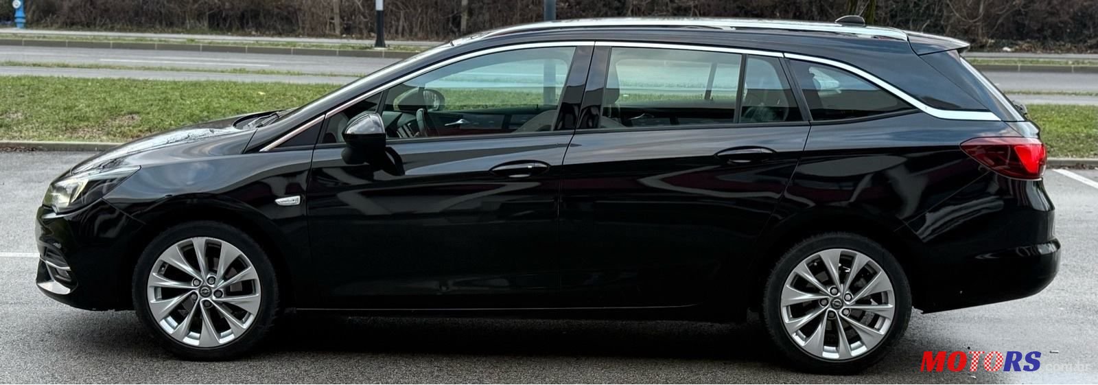 2021' Opel Astra Karavan photo #6