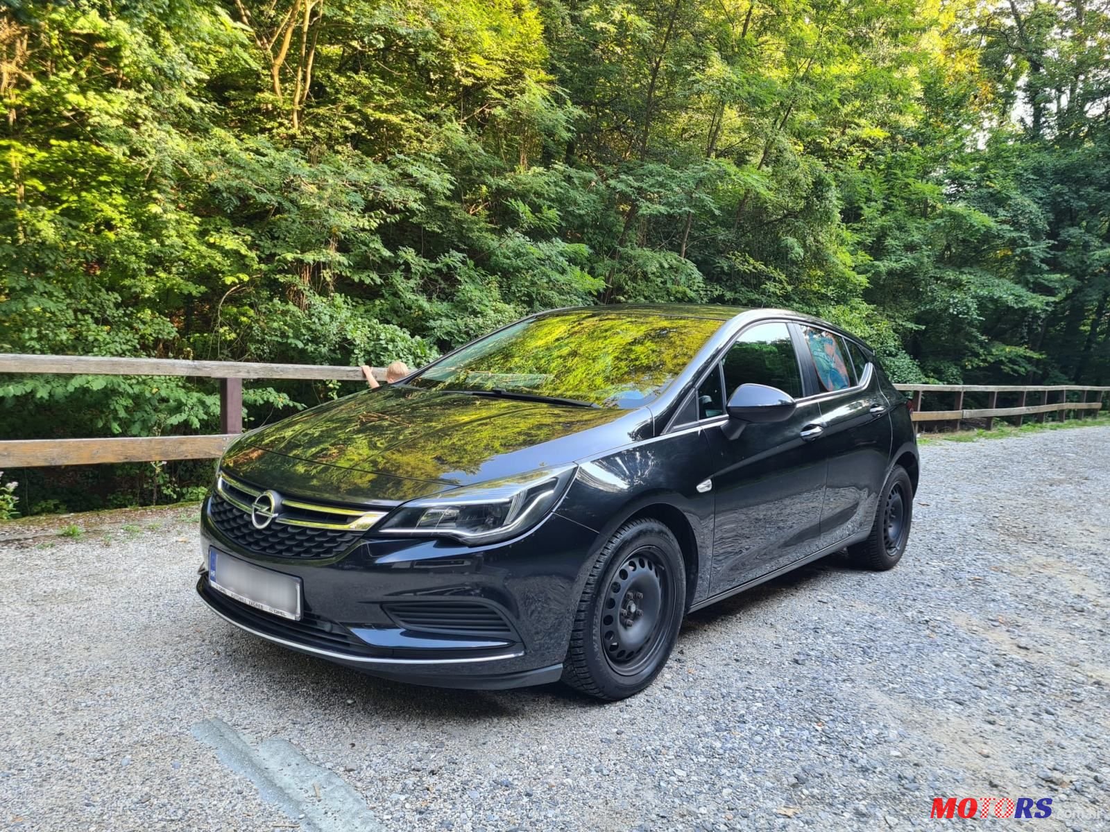 2016' Opel Astra K photo #3