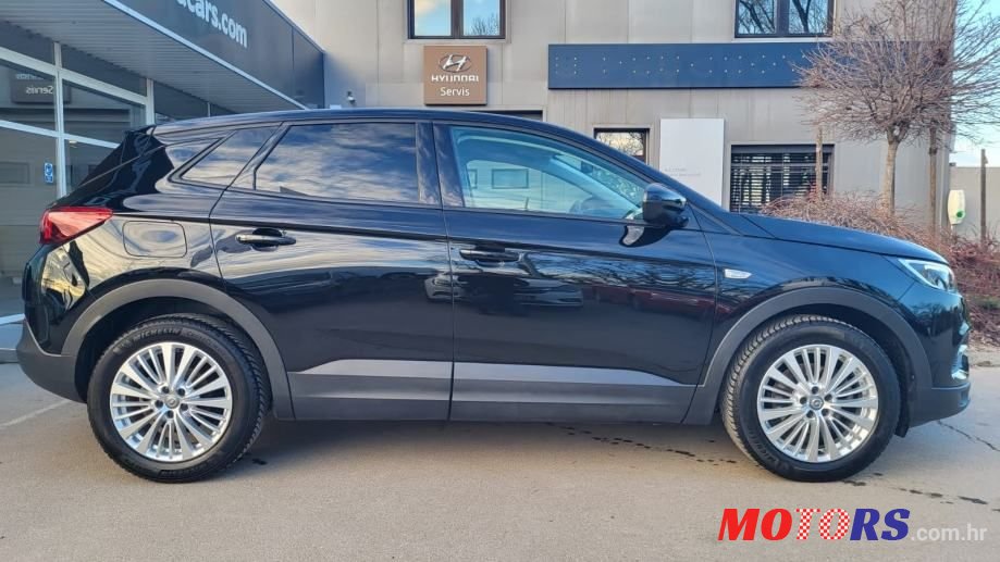 2020' Opel Grandland 1,5 Cdti photo #4