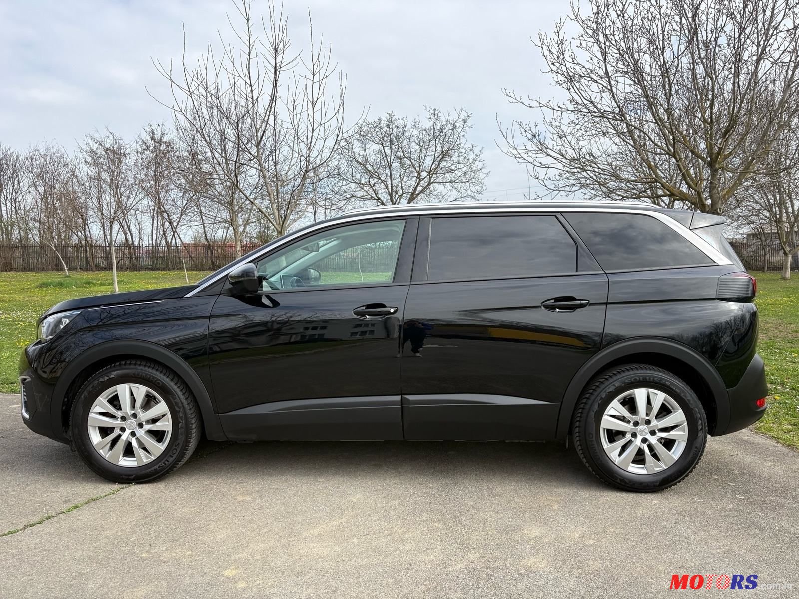 2018' Peugeot 5008 1,5 Bluehdi photo #2
