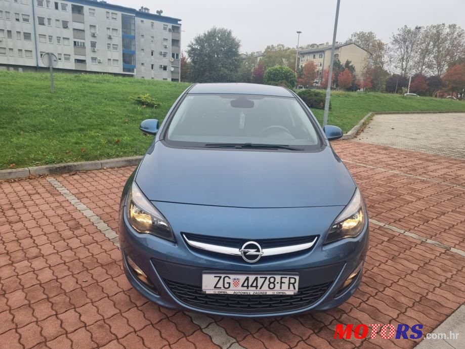 2015' Opel Astra 1.6 Cdti photo #2