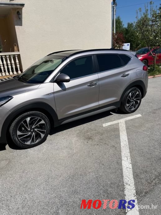 2019' Hyundai Tucson 2.0 Crdi photo #3