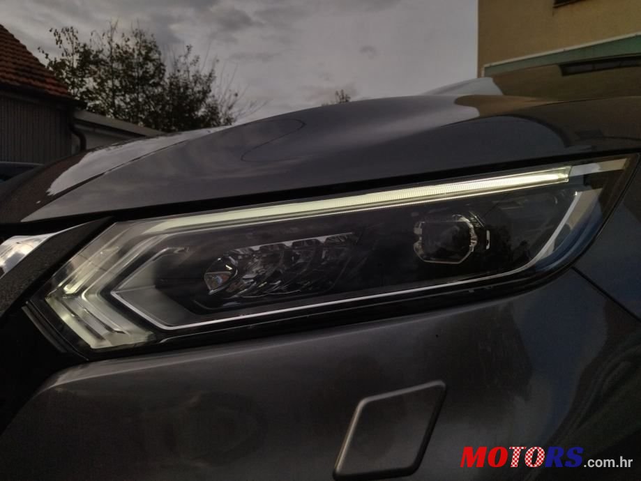 2018' Nissan Qashqai 1,2 Dig-T photo #2