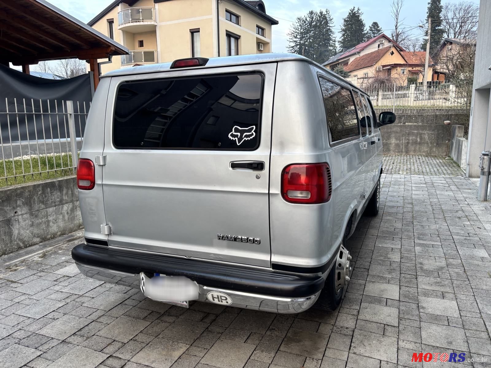 2002' Dodge Ram Wagon 5.2 V8 photo #5