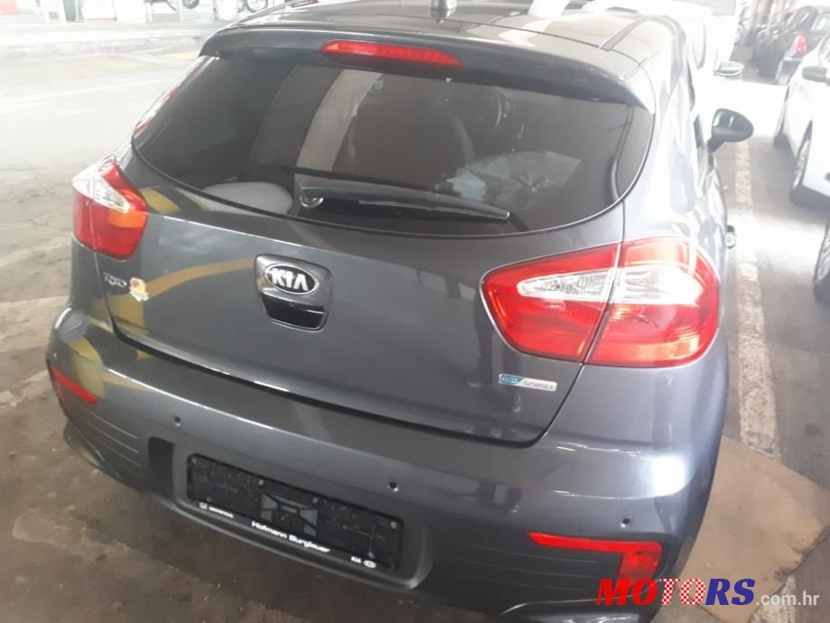2017' Kia Rio 1.2 Crdi photo #3
