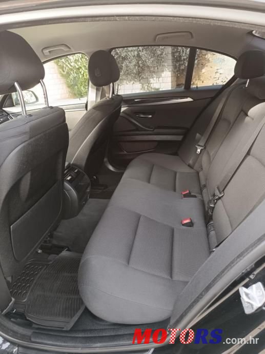 2013' BMW Serija 5 520D photo #6