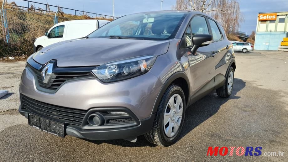 2015' Renault Captur 1.5 Dci photo #3