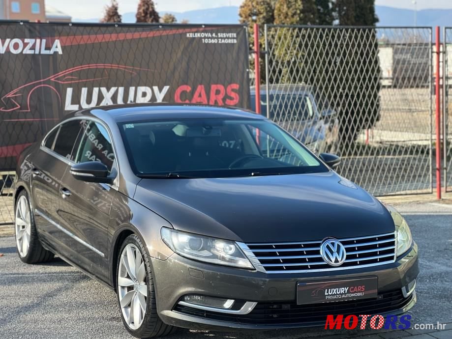 2013' Volkswagen Passat 2,0 Tdi Bmt photo #1