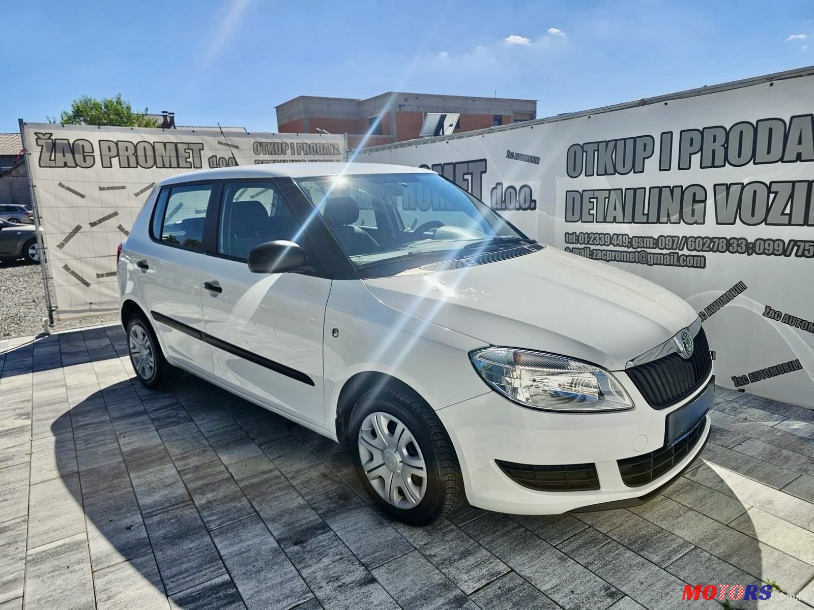 2011' Skoda Fabia 1,6 Tdi photo #2