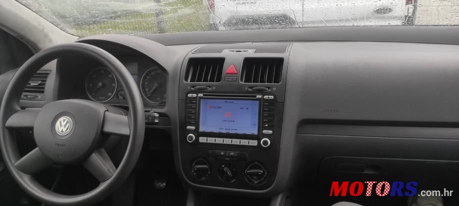 2005' Volkswagen Golf 5 2,0 Tdi photo #3