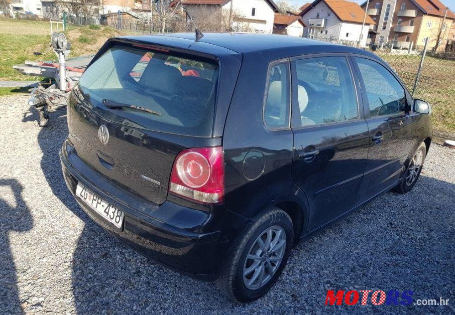 2008' Volkswagen Polo photo #1