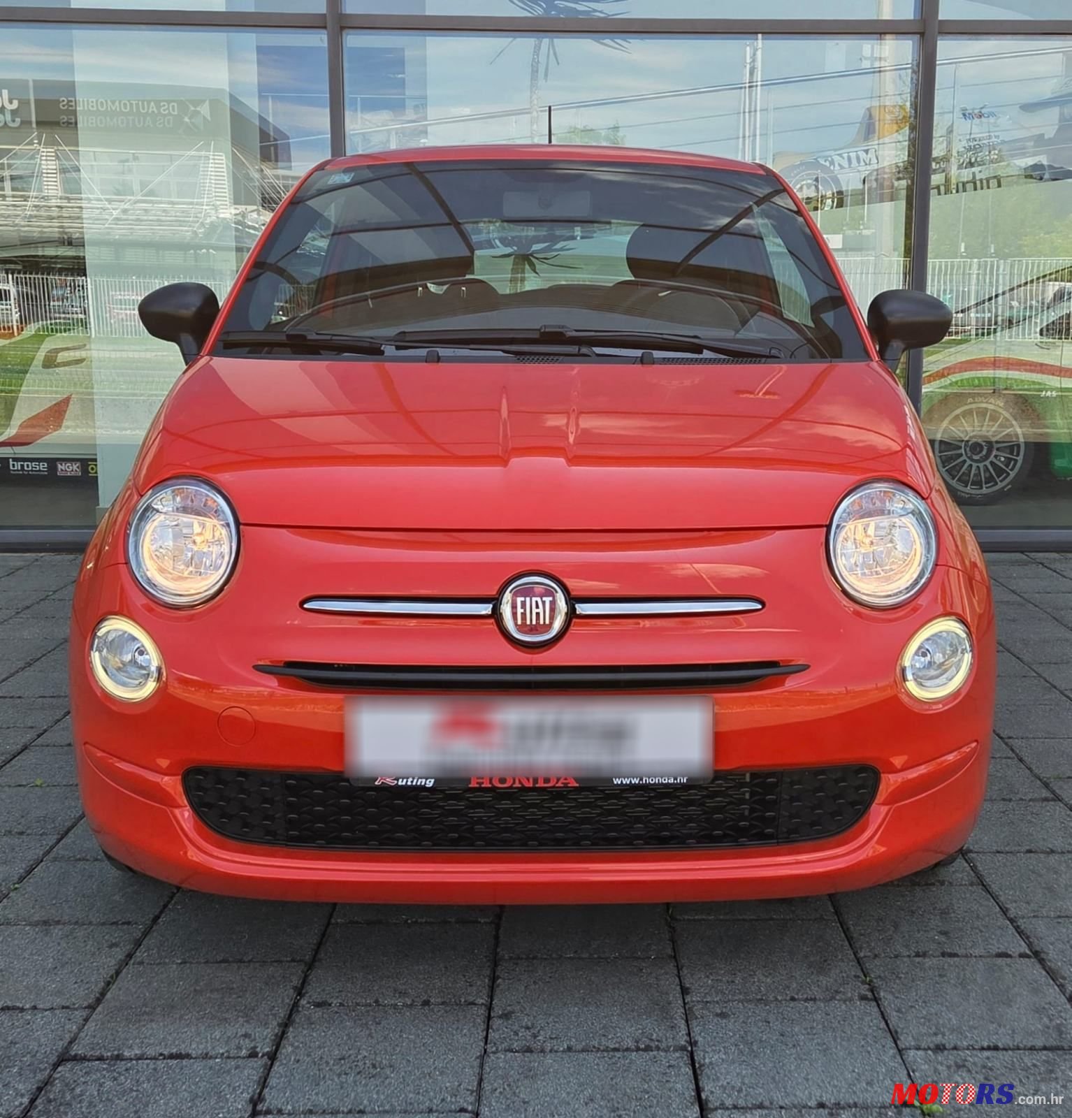 2024' Fiat 500 1.0 E-Hybrid photo #2