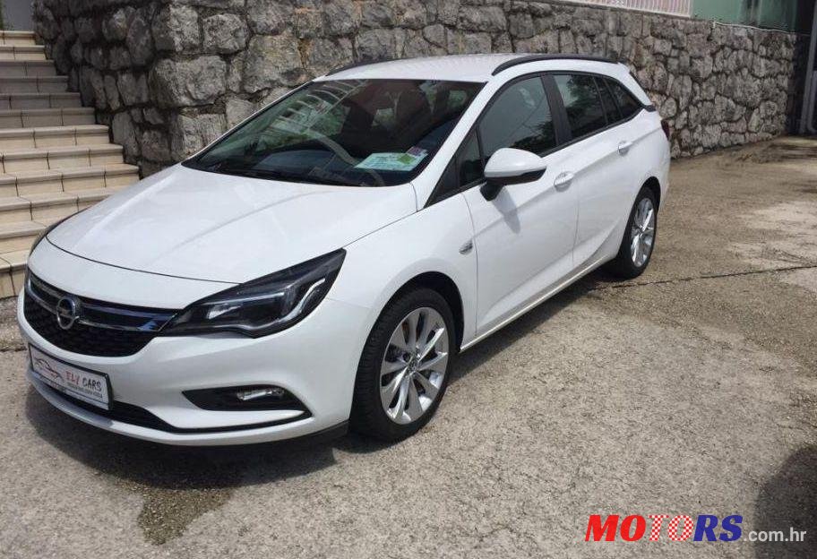 2017' Opel Astra Karavan 1.6 Cdti photo #1