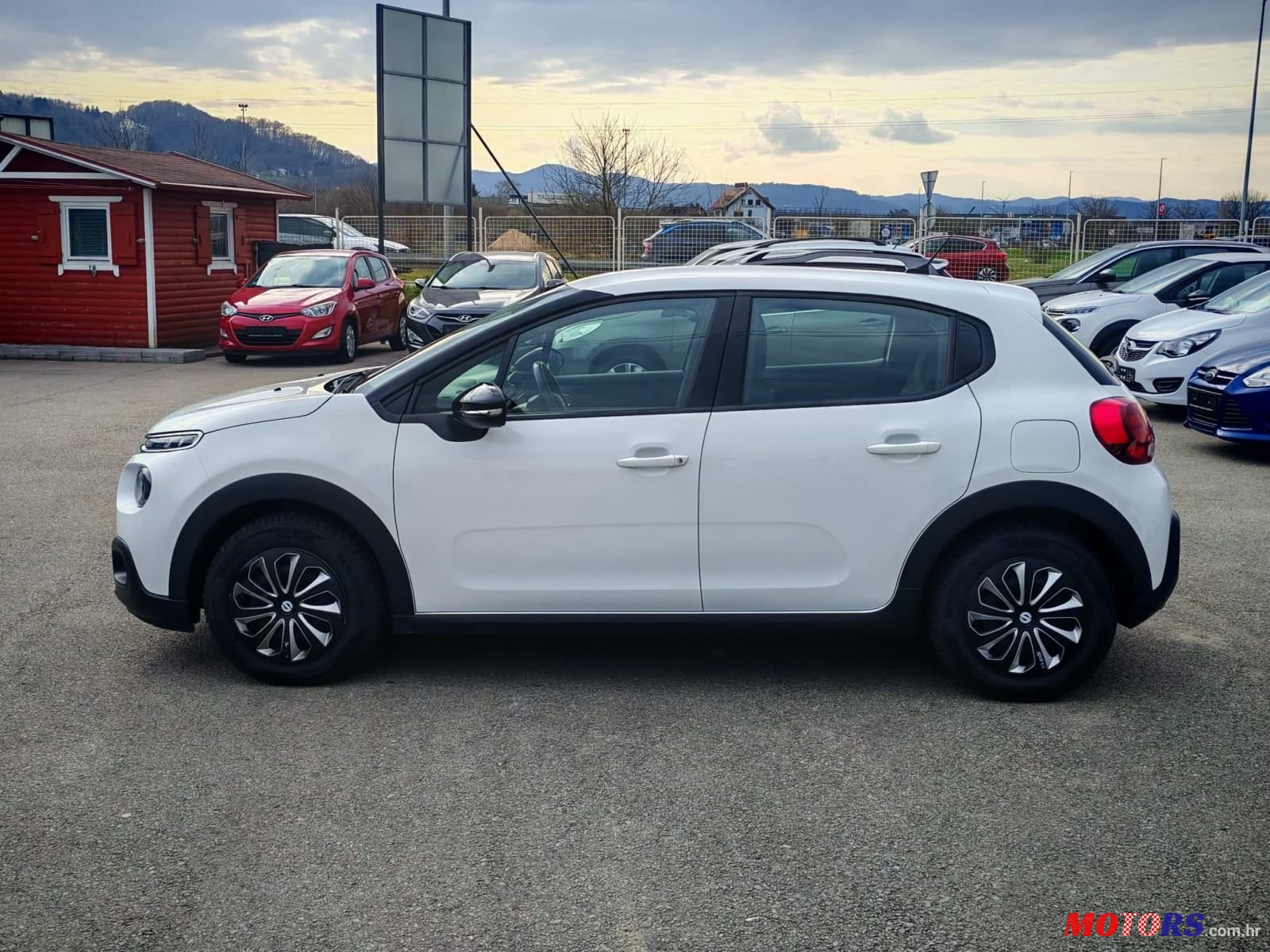 2017' Citroen C3 1,6 Bluehdi photo #4