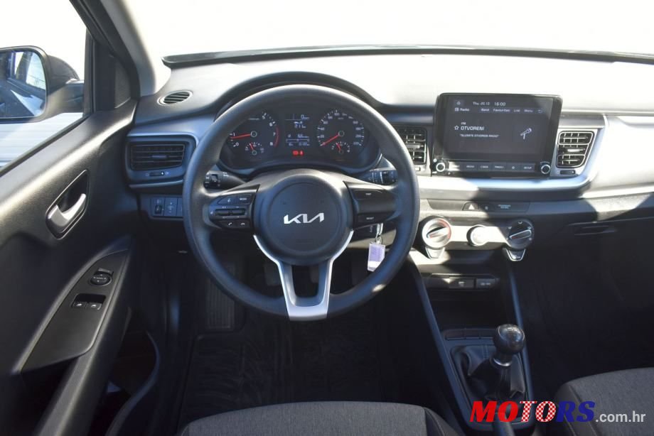 2022' Kia Stonic 1.2 Lx Fun photo #4