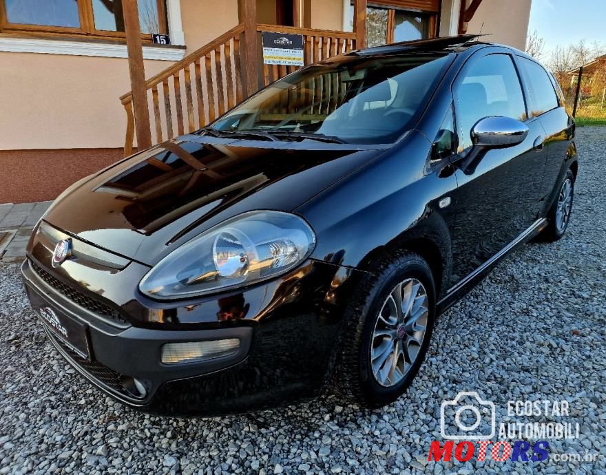 2010' Fiat Punto Evo photo #1