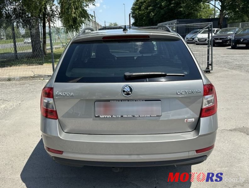 2019' Skoda Octavia Combi photo #5