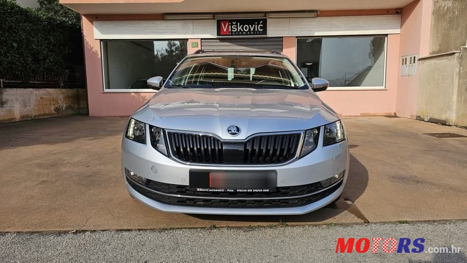 2019' Skoda Octavia Combi photo #3