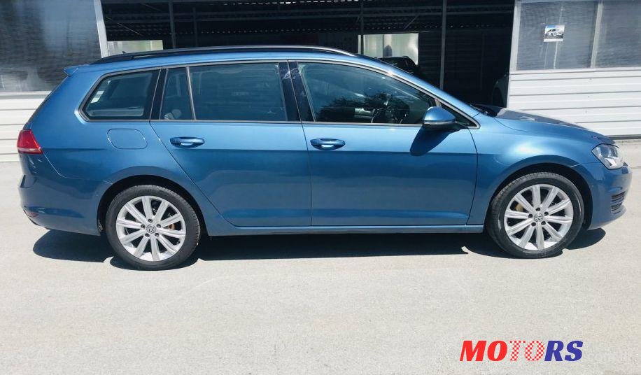2015' Volkswagen Golf VII Variant photo #4