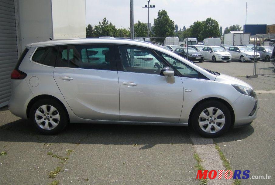 2014' Opel Zafira 1,6 photo #1
