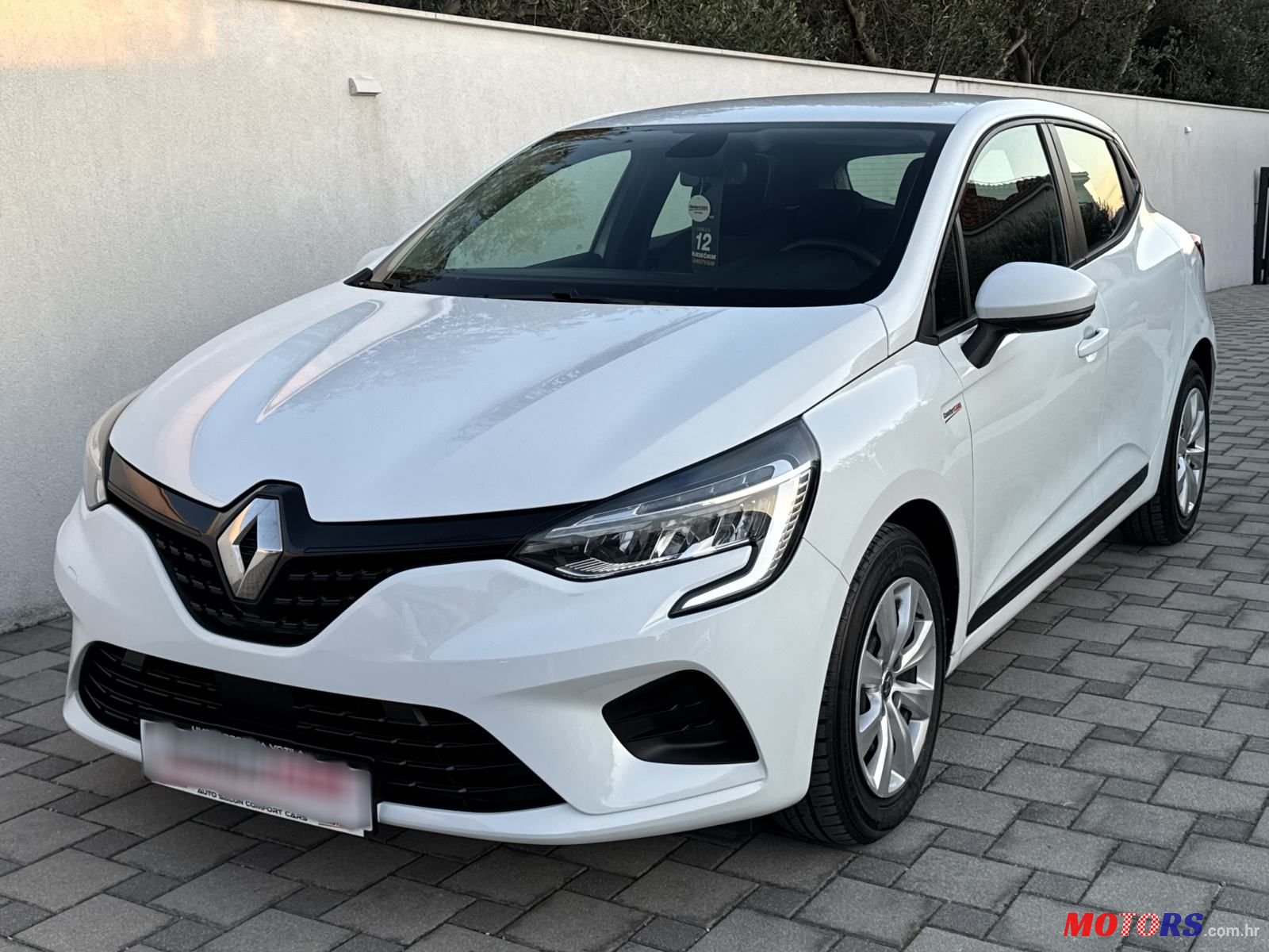 2020' Renault Clio Dci photo #1
