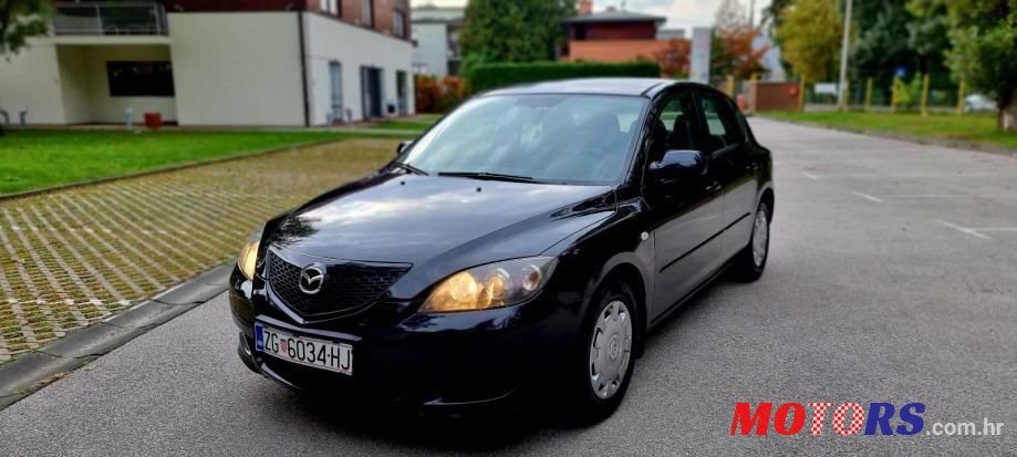 2005' Mazda 3 Sport photo #3