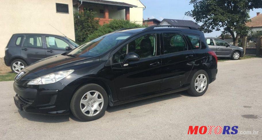 2010' Peugeot 308 Sw photo #1