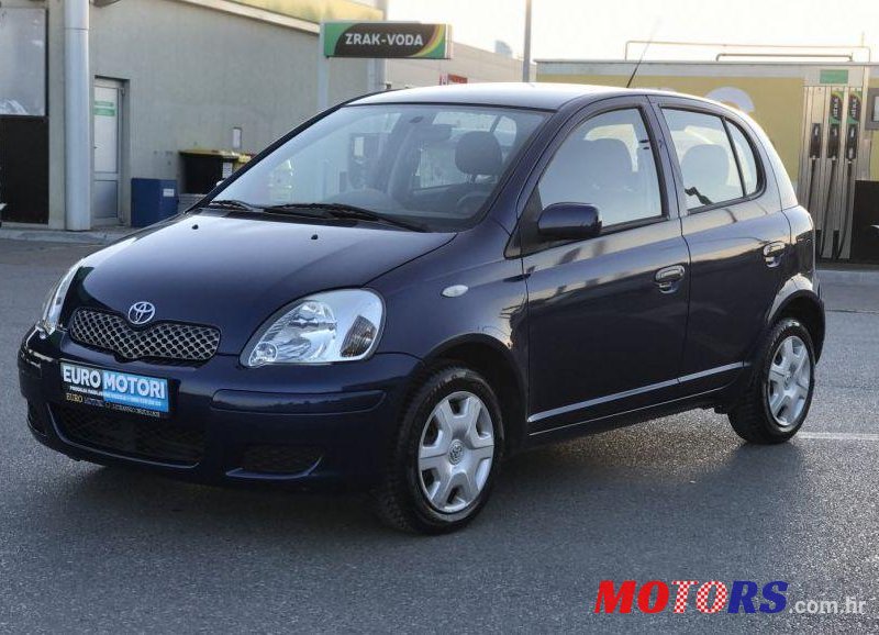 2004' Toyota Yaris 1,4 D-4D photo #2