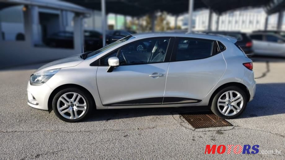 2019' Renault Clio photo #4
