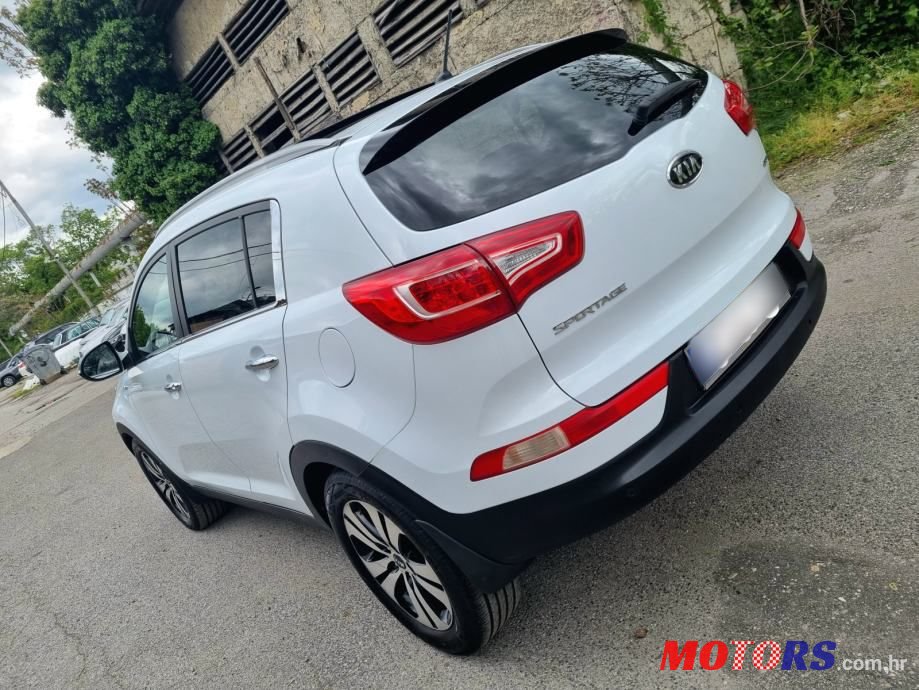 2011' Kia Sportage Awd photo #6