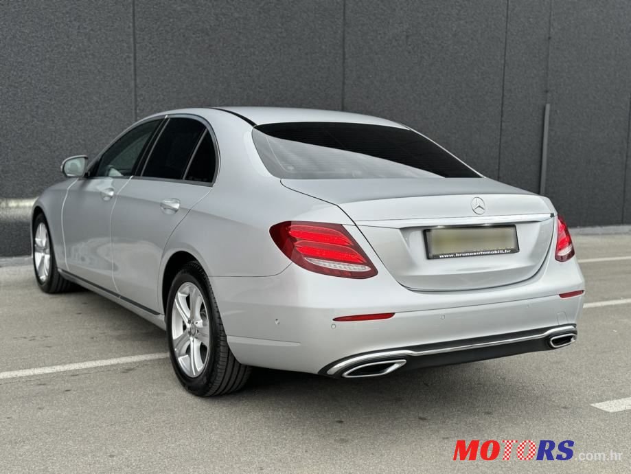 2016' Mercedes-Benz E-Klasa 220 D photo #4