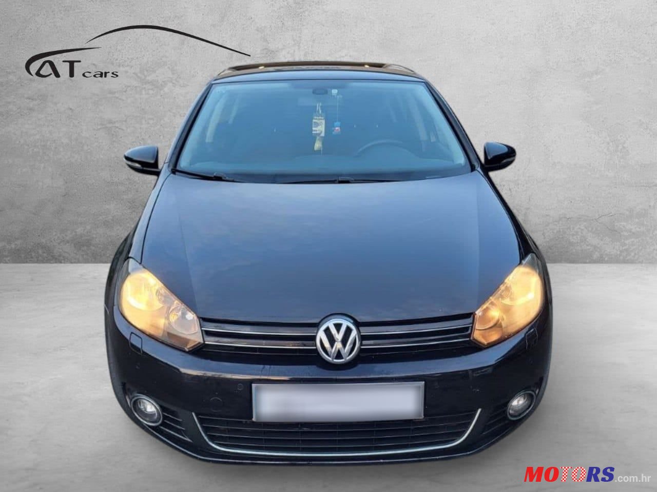 2010' Volkswagen Golf VI 1,6 Tdi photo #3