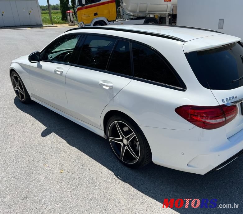 2017' Mercedes-Benz C-Klasa photo #4