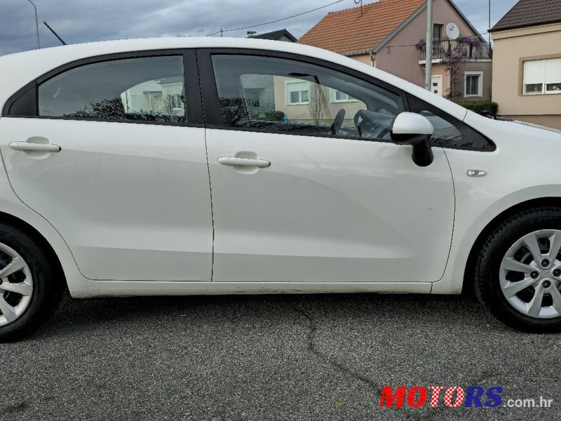 2017' Kia Rio 1,4 Crdi photo #4