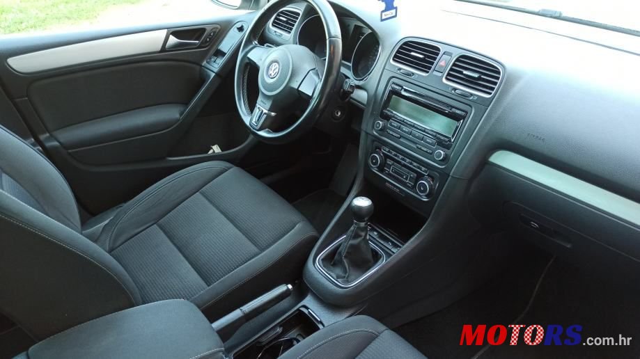 2010' Volkswagen Golf 6 1,6 Tdi photo #6