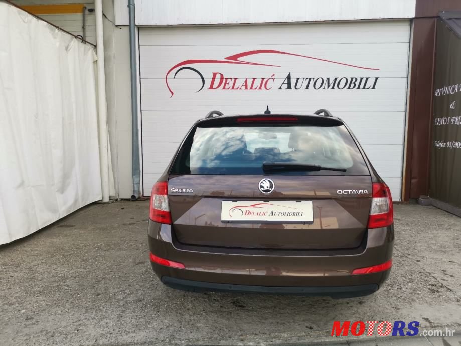 2015' Skoda Octavia Combi photo #6