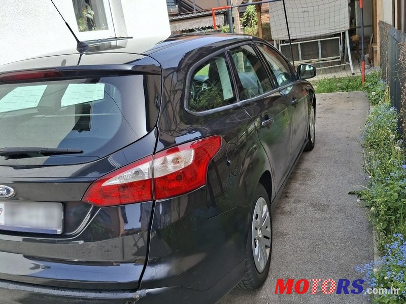 2012' Ford Focus Karavan photo #5