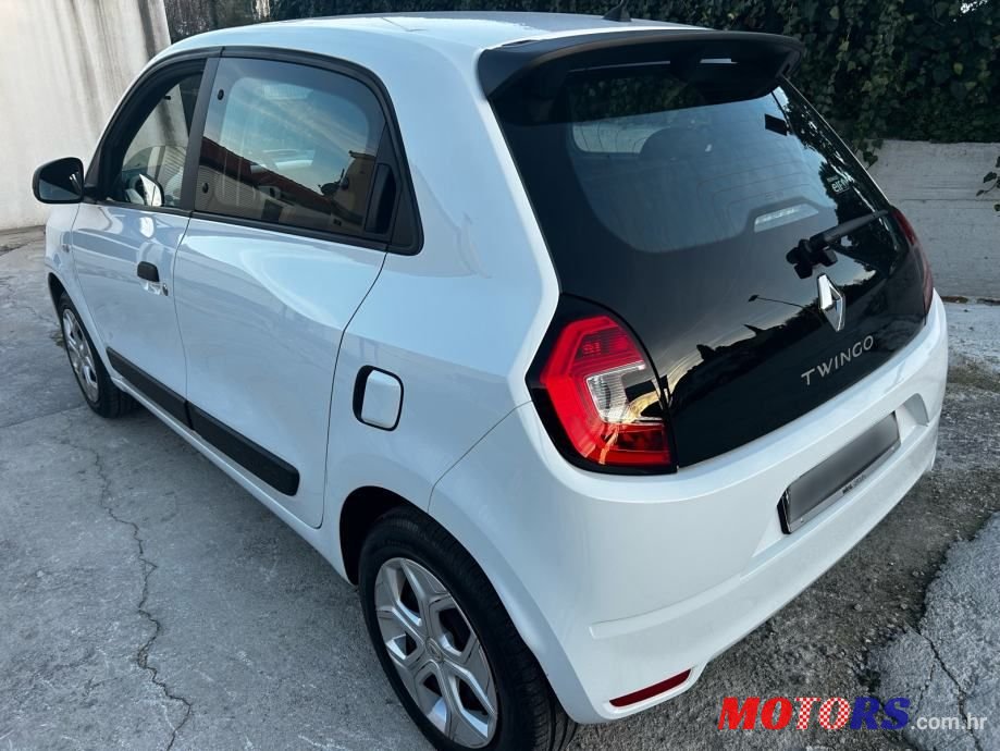 2019' Renault Twingo 1.0 photo #6